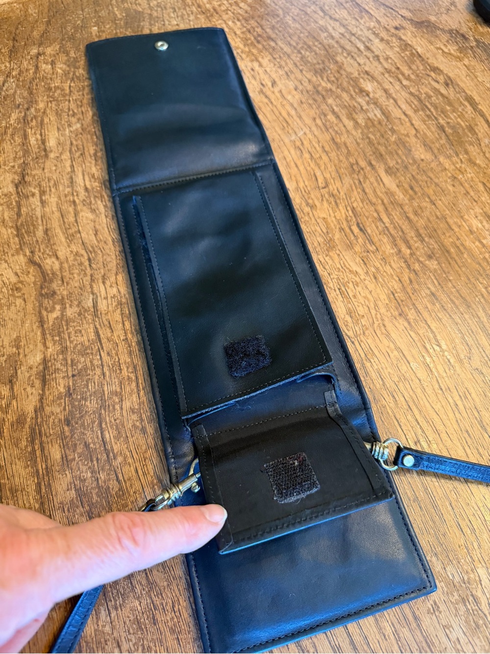 Rolfs Black Leather MACRO BAG wallet - Picture 7 of 10